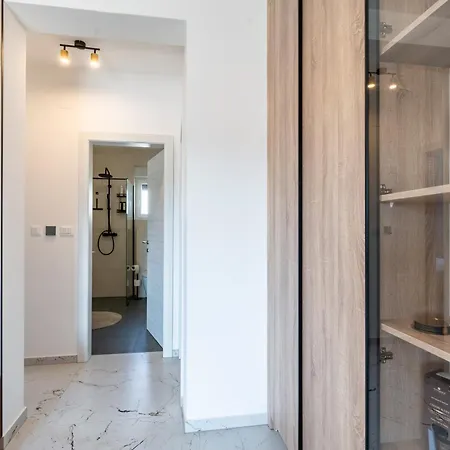 Above Apartamento Trogir